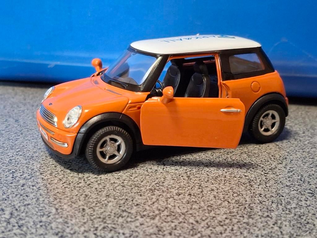 Mini Cooper modelauto's - diverse kleuren, Hobby en Vrije tijd, Modelauto's | 1:43, Ophalen of Verzenden, Gebruikt, Auto, Overige merken