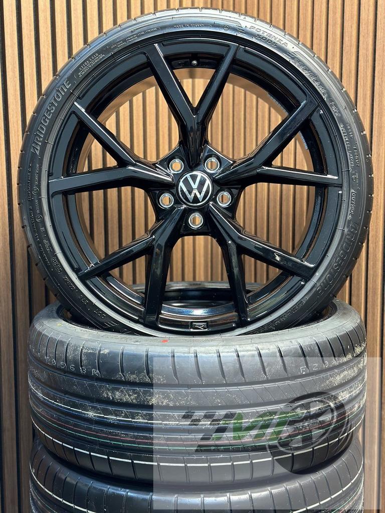 ️19“ Vw Golf 8 R GTI GTD GTD RLine ESTORIL BLACK NIEUW OEM, 19 inch, -, -, Banden en Velgen