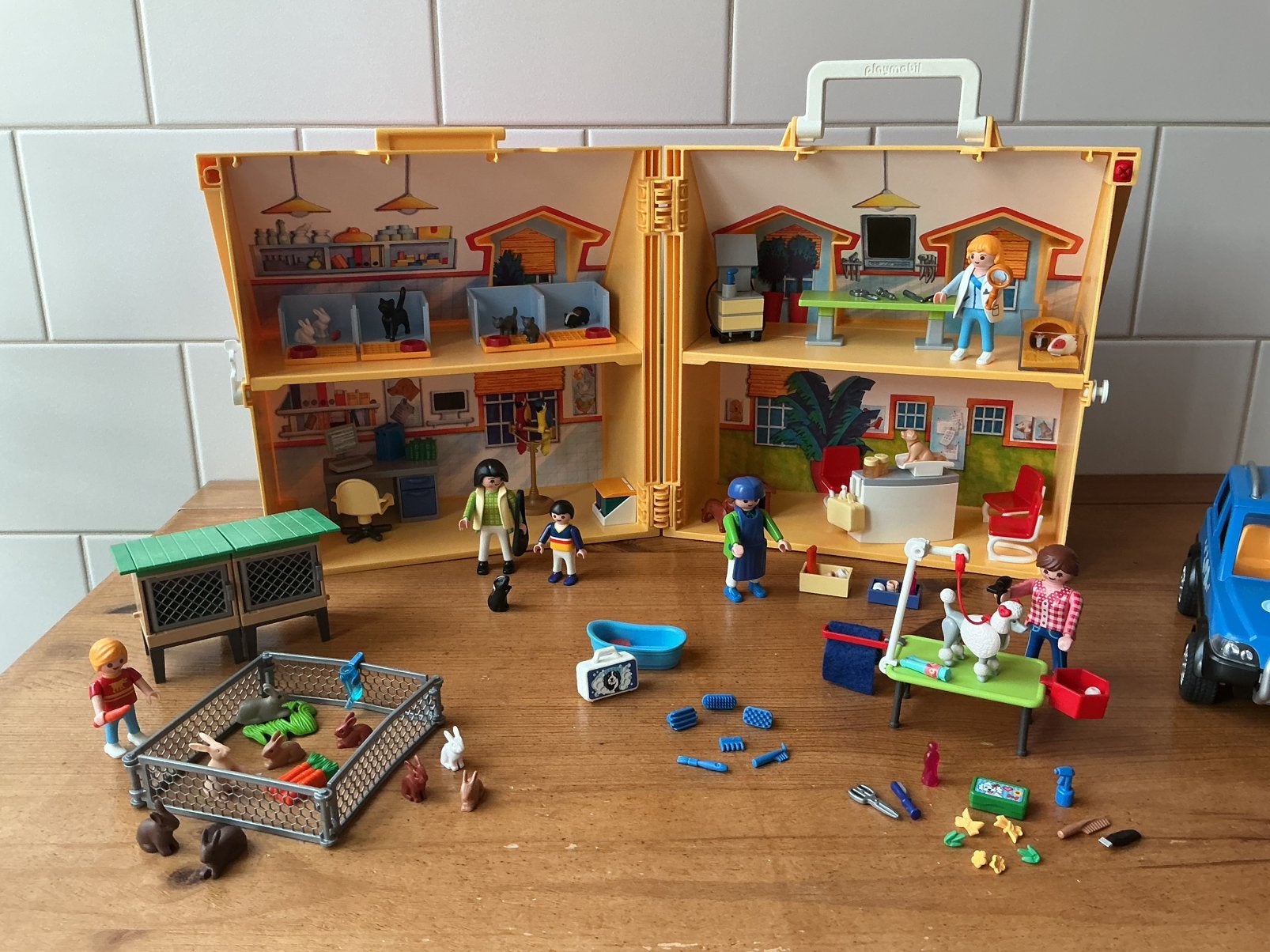 Foto 13 van PLAYMOBIL UITGEBREIDE MEENMEEM DIERENKLINIEK  🐈‍⬛ 🐕‍🦺