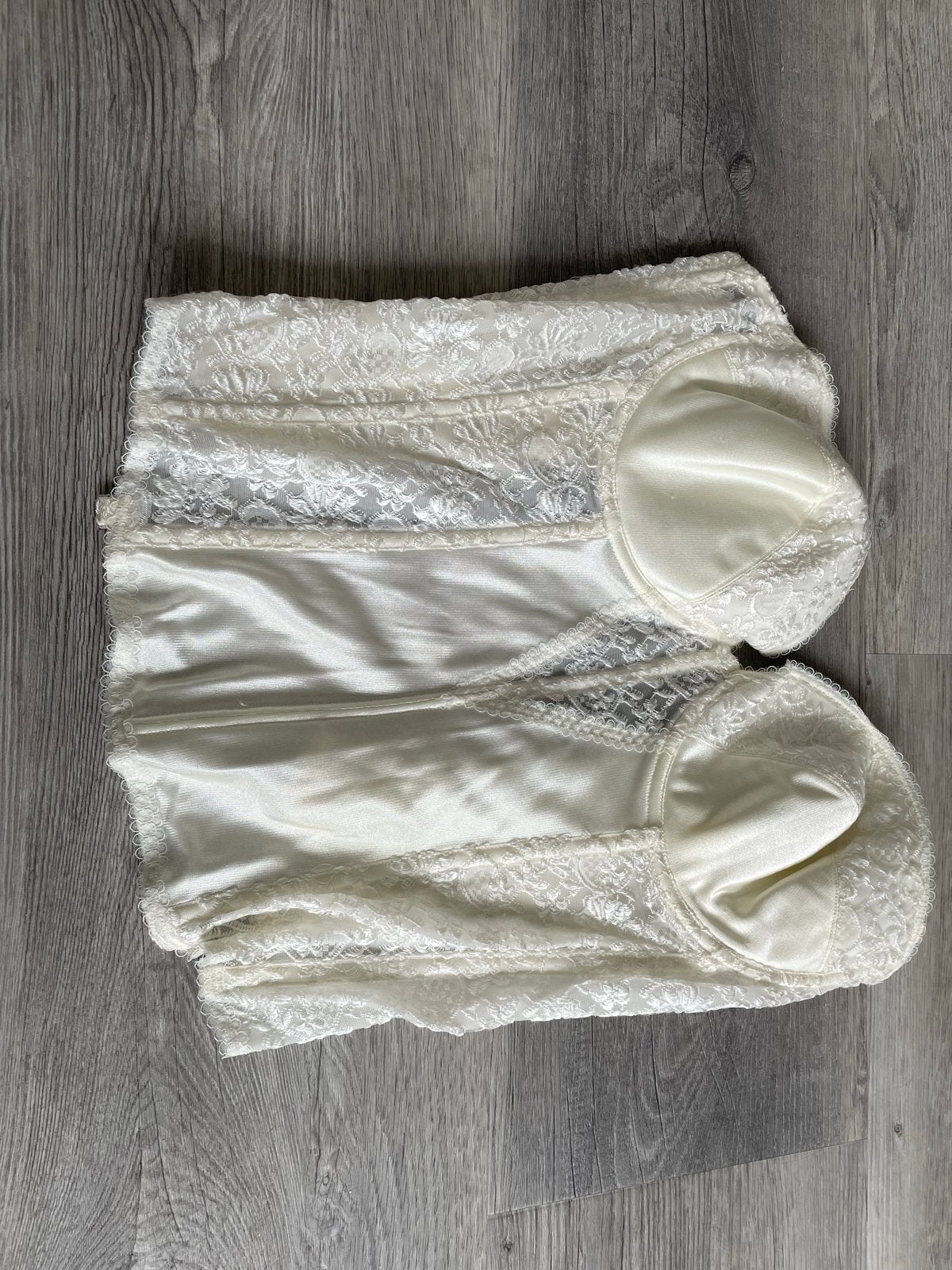 Vintage wit kanten korset/body, Kleding | Dames, Ophalen of Verzenden, Beige, Body of Korset