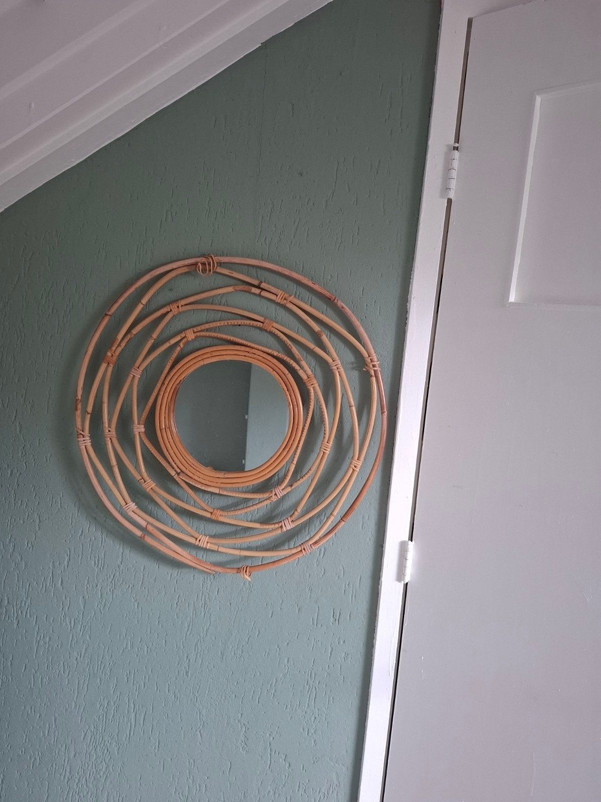 Mooie rotan spiegel, 60x60 cm, Ophalen, Gebruikt, Rond, Minder dan 100 cm