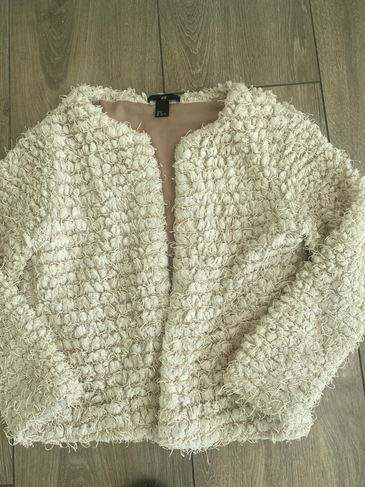 H&M Crème Bouclé Jasje Maat S, Kleding | Dames, Jassen | Zomer, Ophalen of Verzenden, Zo goed als nieuw, Maat 36 (S), Beige