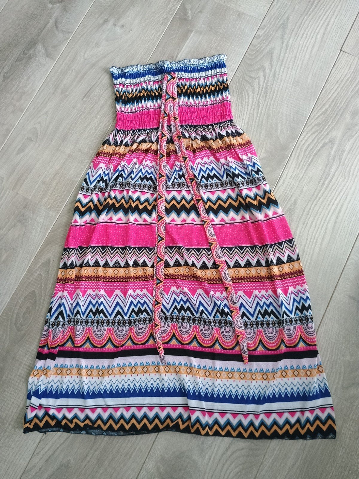 Zomerse strapless jurk met vrolijke print - One size, Ophalen of Verzenden, Zo goed als nieuw, Meerkleurig, Boven de knie