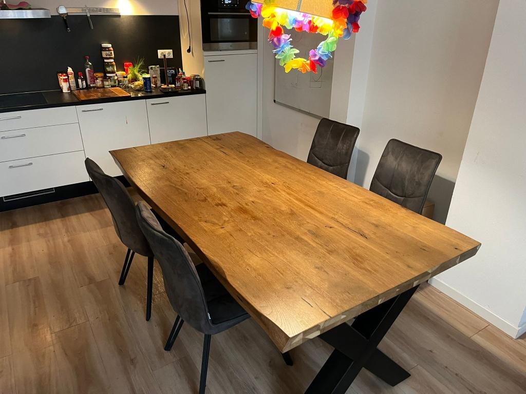Grote eettafel met 4 stoelen – massief hout, Ophalen, Industral, Eikenhout, 200 cm of meer