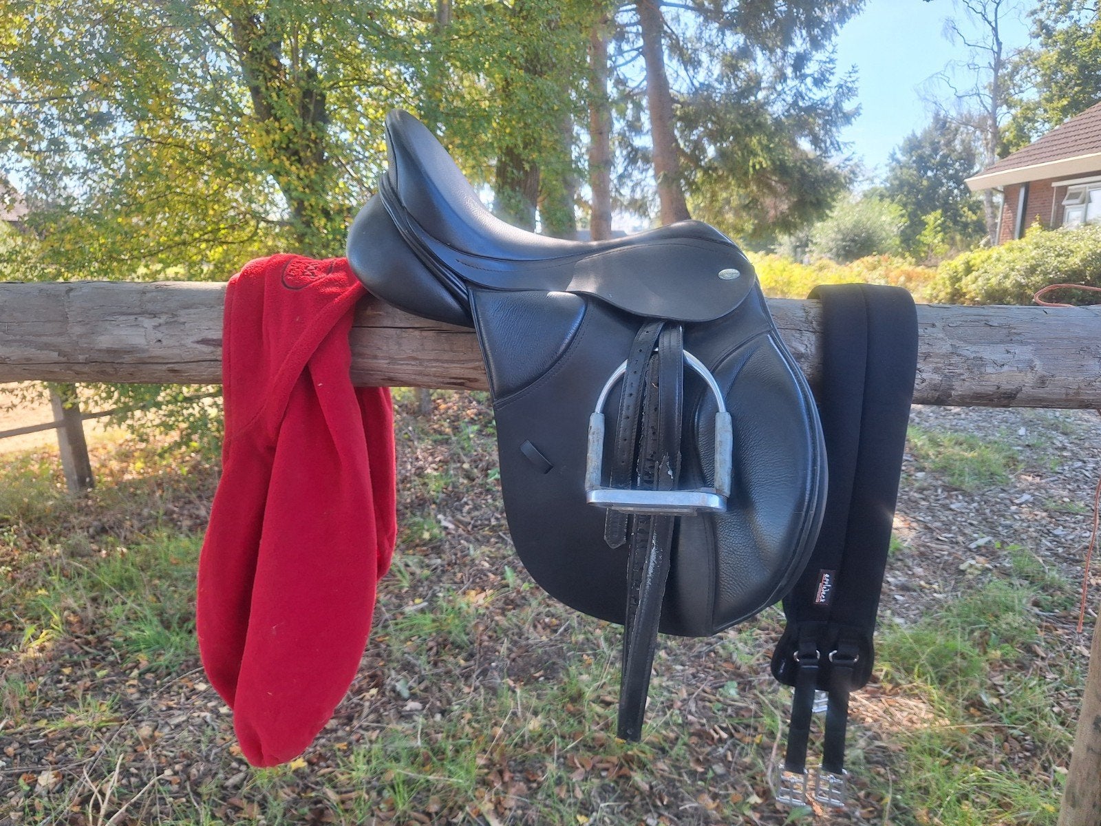 Thorowgood veelzijdigheid zadel, Ophalen, L (17.5 inch), Thorowgood, Zo goed als nieuw