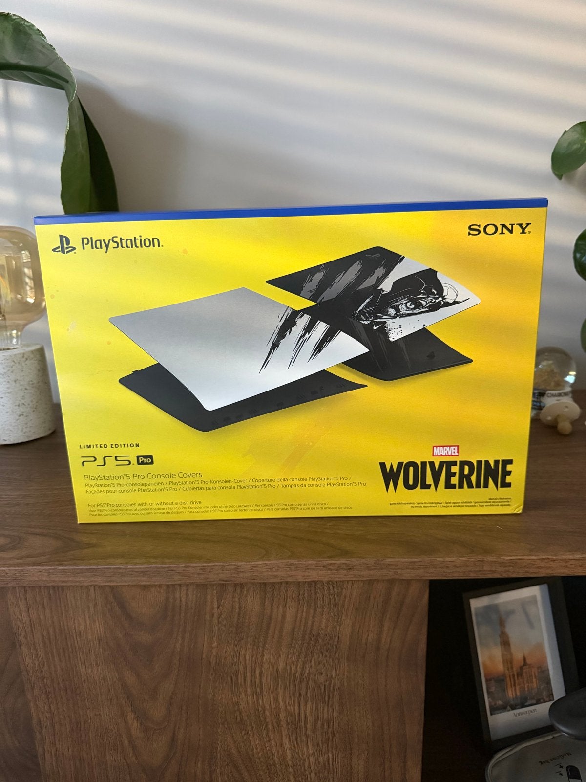 PlayStation 5 Pro - Wolverine Adamantium Limited Edition, Ophalen of Verzenden, Nieuw, Overige typen, PlayStation 5