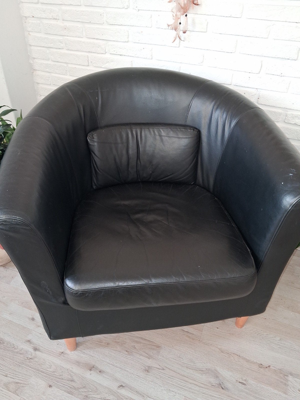 Ikea Kuipstoel/Fauteuil Zwart Leer, 40 e vast., Huis en Inrichting, Ophalen, Zo goed als nieuw, Ikea, 50 tot 75 cm