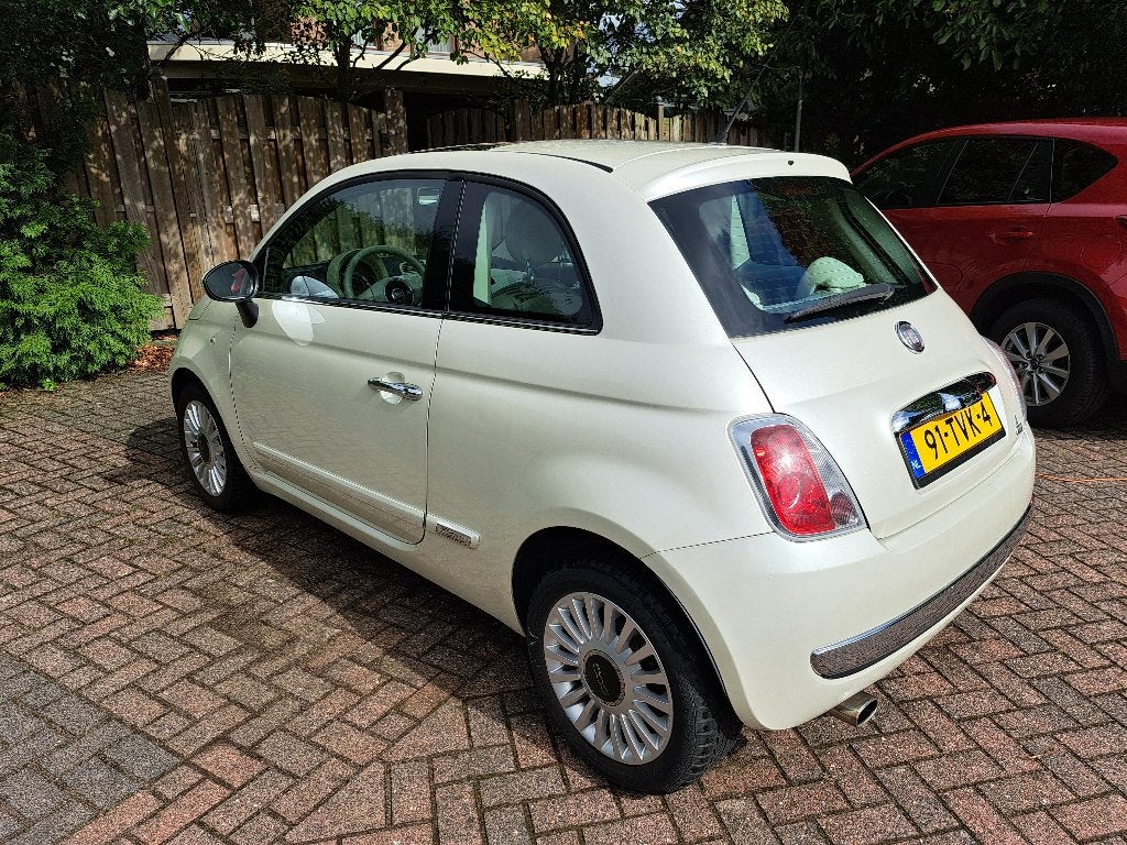 Foto 6 van Fiat 500 1.2 69pk 2012 Funky White
