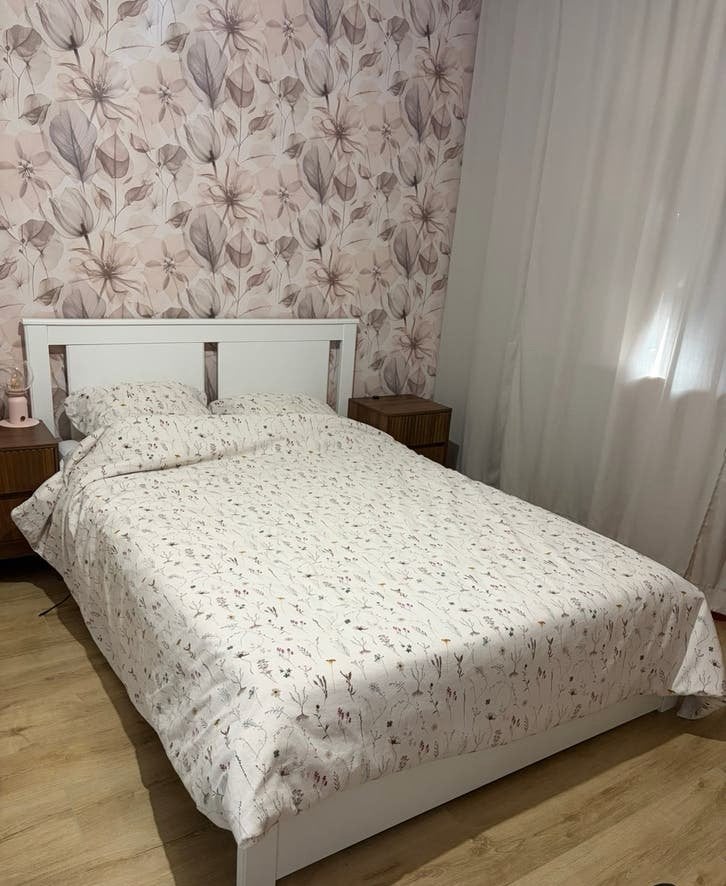 Gratis af te halen ikea bedframe + matras, Ophalen, Gebruikt, Wit, Tweepersoons