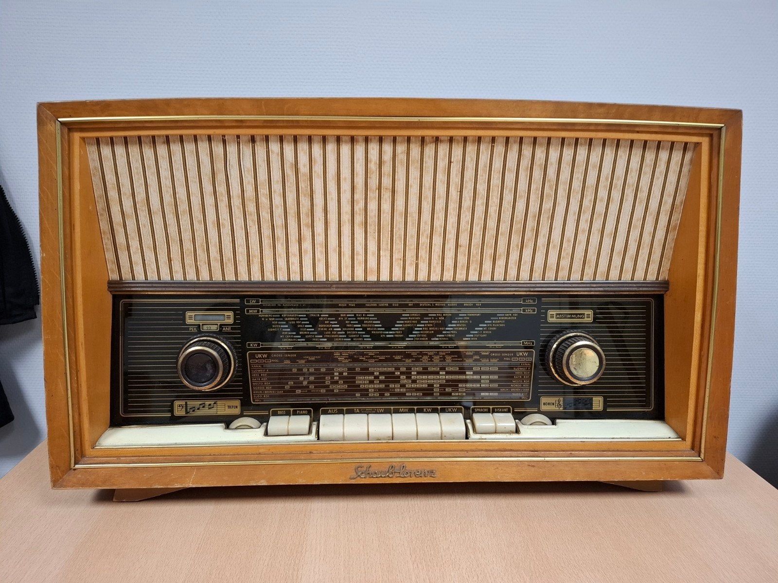 Schaub-Lorenz Rialto 350 Vintage Buisradio, Audio, Tv en Foto, Ophalen, Gebruikt, Radio