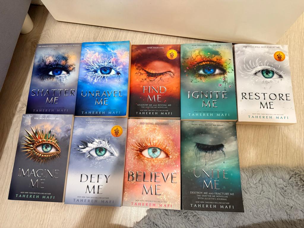 The Shatter Me Serie - Tahereh Mafi (9 boeken), Boeken, Ophalen of Verzenden, Zo goed als nieuw