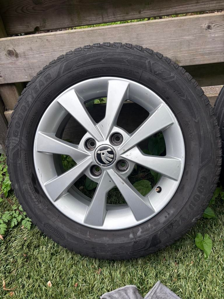 Skoda Citigo reservewiel met Goodyear band, Ophalen of Verzenden, Nieuw
