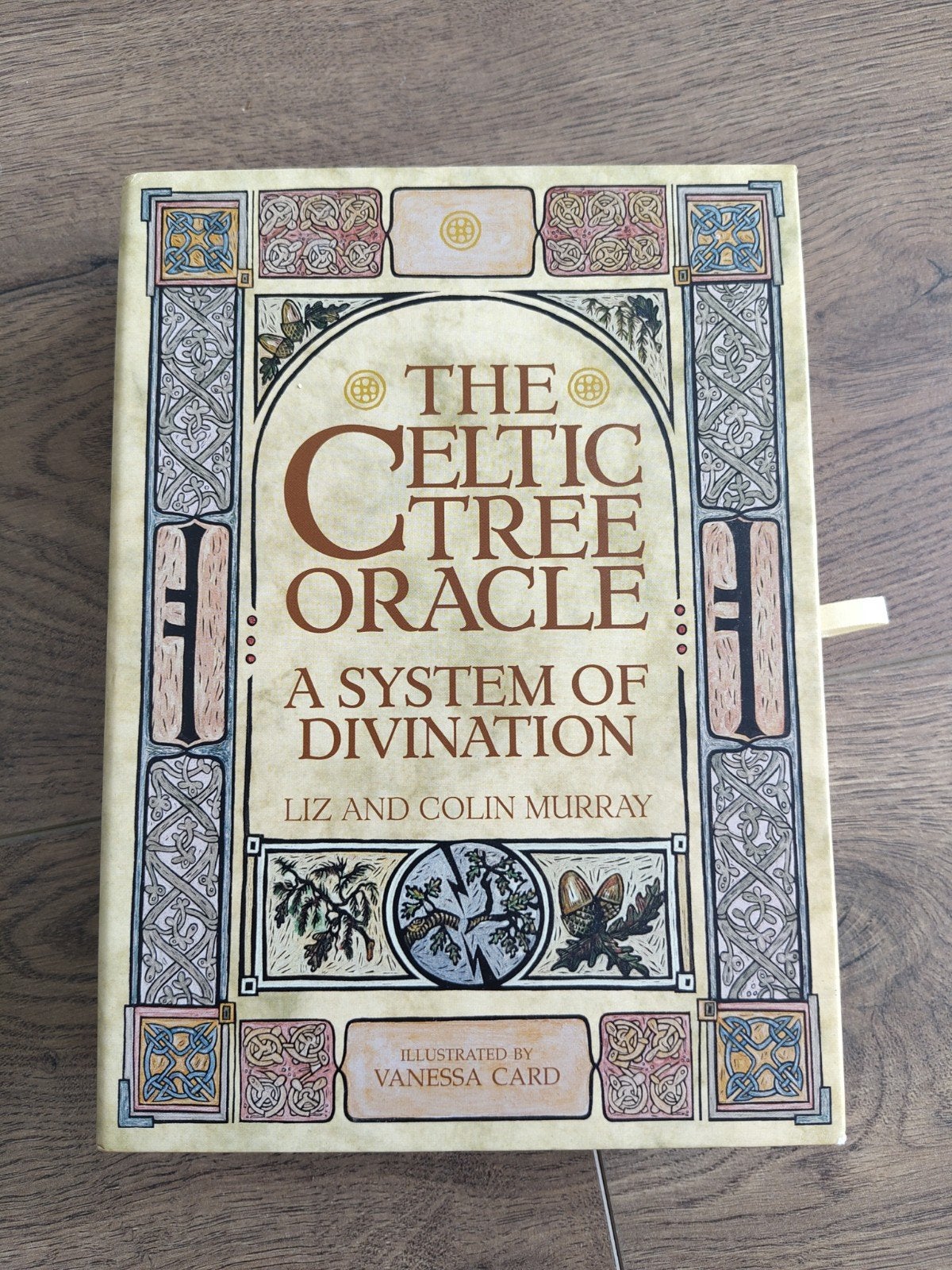 The Celtic Tree Oracle a System of Divination, Murray, Boeken, Esoterie en Spiritualiteit, Ophalen of Verzenden, Tarot of Kaarten leggen