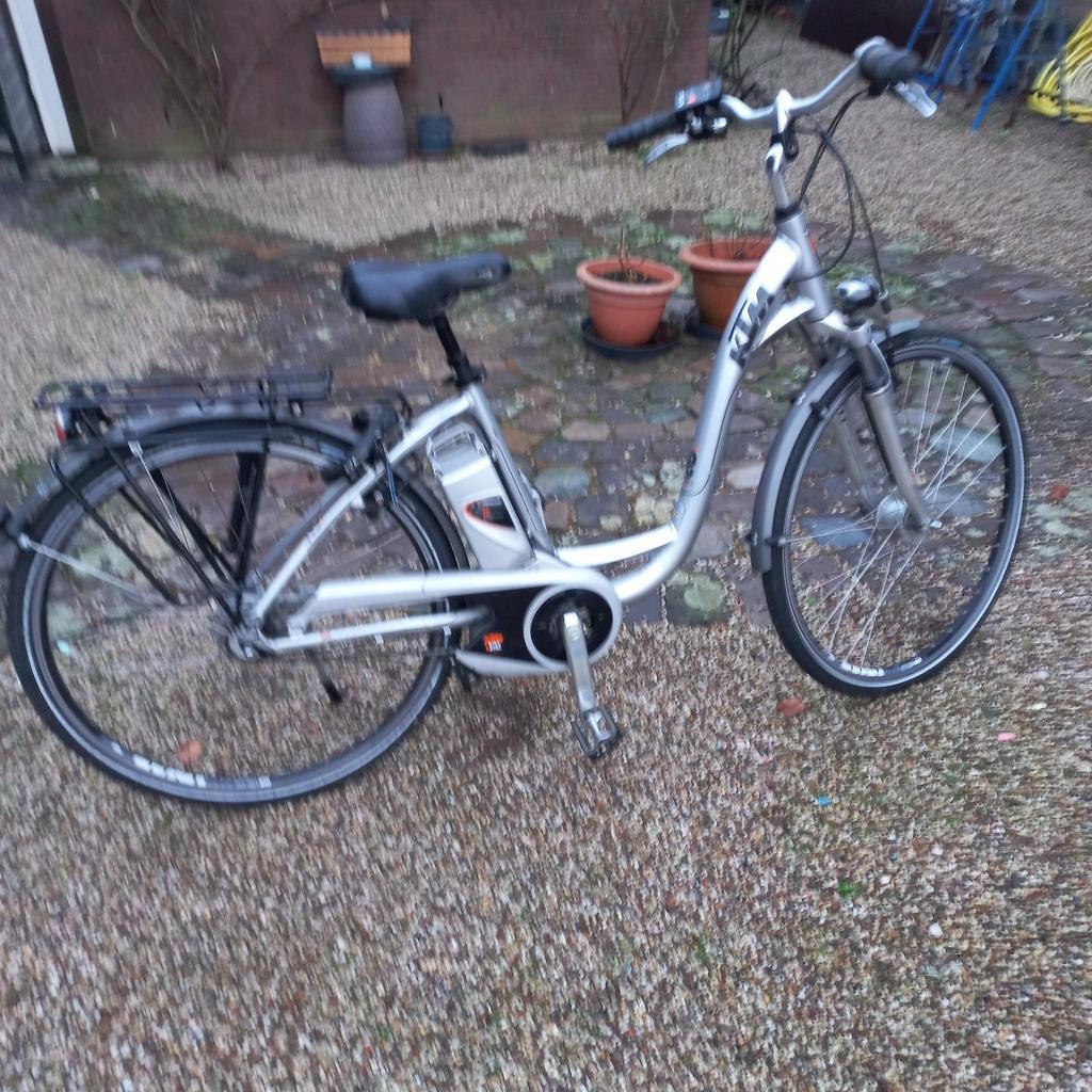Mooie elektrische fiets Ktm, Fietsen en Brommers, Elektrische fietsen, Ophalen of Verzenden, Zo goed als nieuw, Overige merken