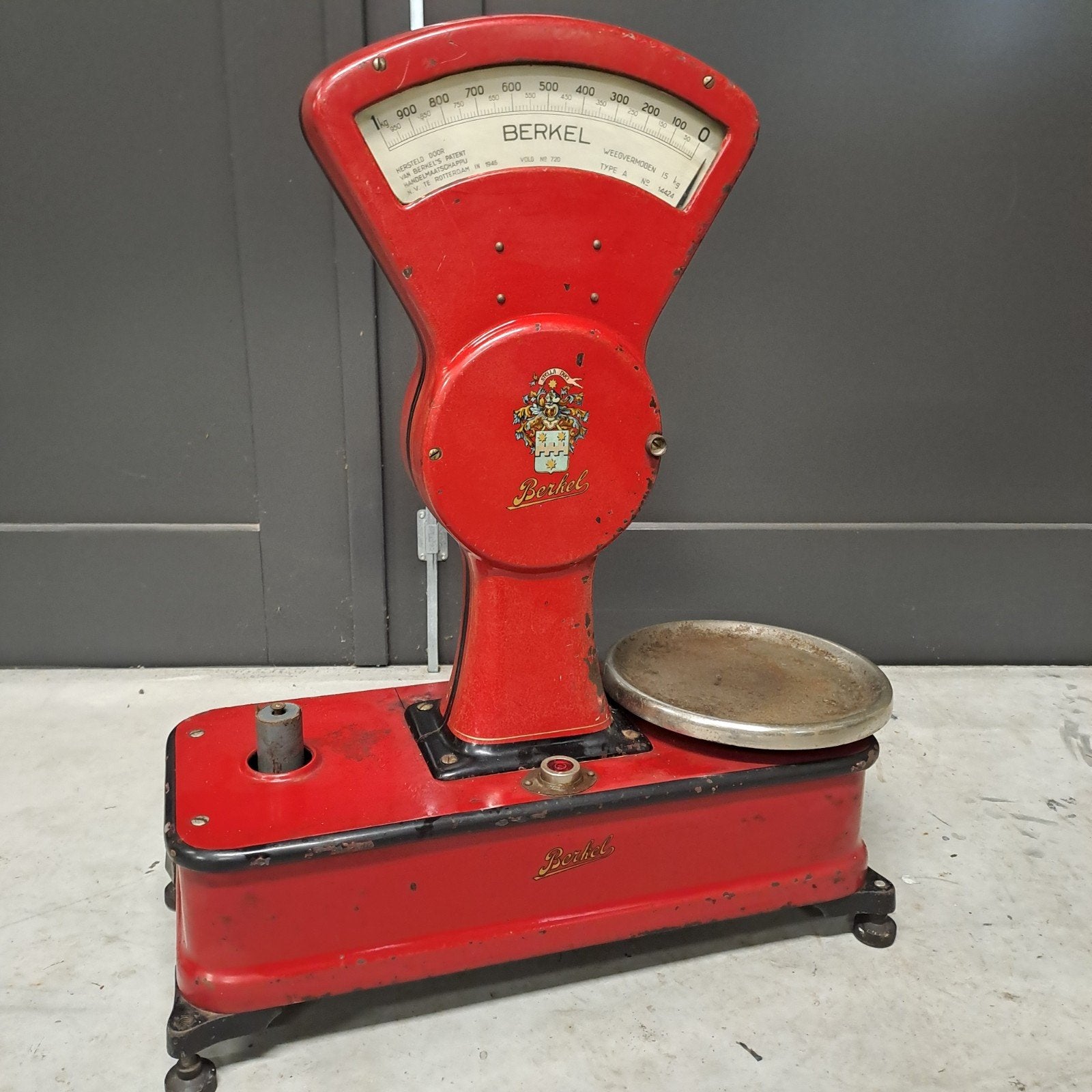 Vintagr weegschaal Berkel type A 15 kg, Ophalen