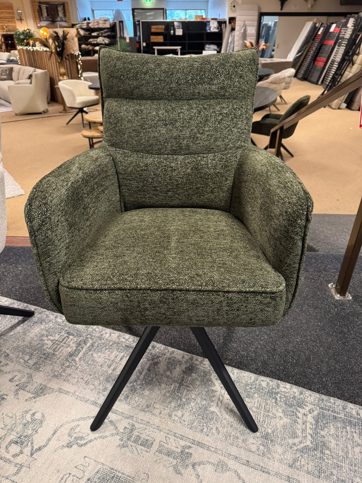 Eetkamerstoel Stef in twee kleuren 360° Direct/Leverbaar, Huis en Inrichting, Ophalen, Overige kleuren, #Retro#Draaibaar#Modern#Luxueus