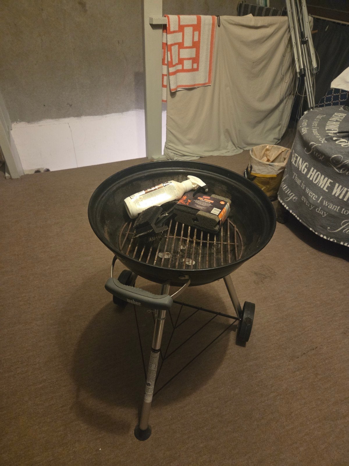 Weber BBQ + toebehoren, Ophalen, Gebruikt, WEBER BBQ, Met accessoires