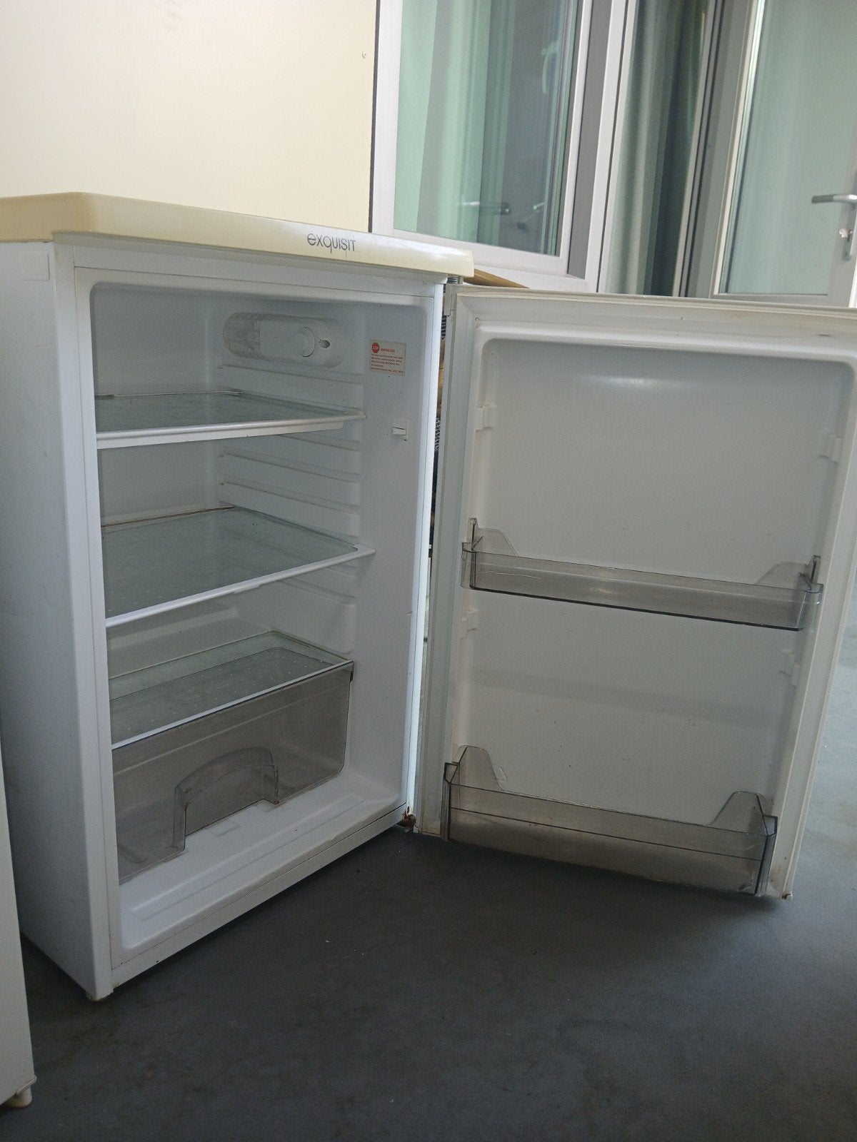 Exquisit Koelkast - Compact en Efficiënt, Witgoed en Apparatuur, 75 tot 100 liter, 45 tot 60 cm, Ophalen, 85 tot 120 cm