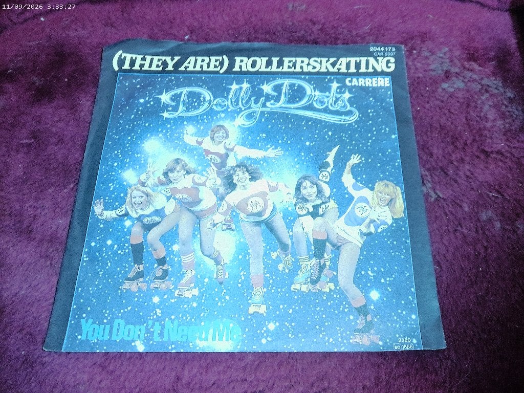 Dolly Dots - Rollerskating, Gebruikt, Fotohoes, 7 inch, Ophalen of Verzenden