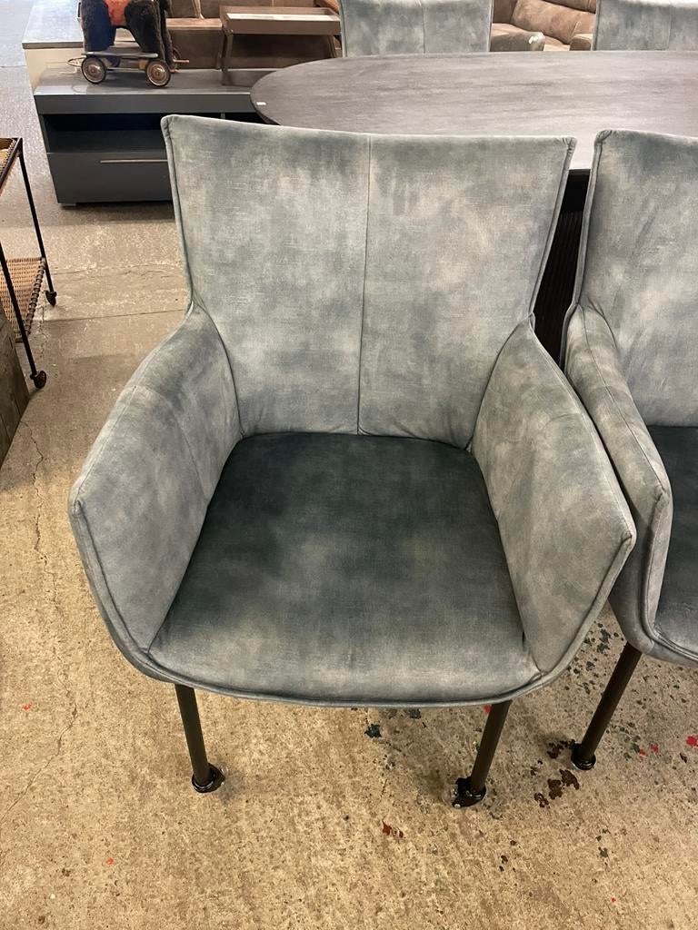 Nieuw blauw stoffen eetkamerstoelen op wieltjes, Ophalen, Blauw, ., Zo goed als nieuw
