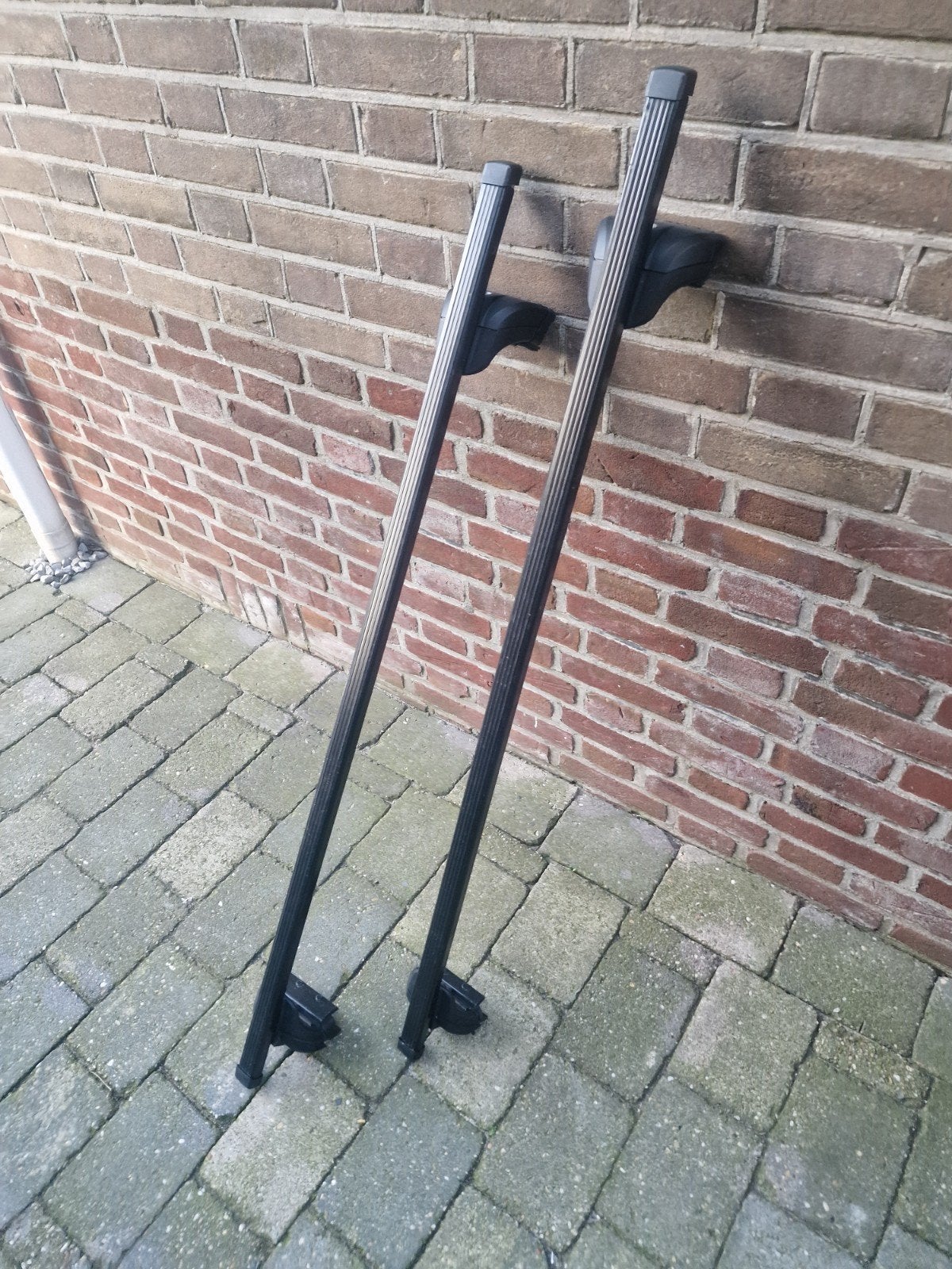 Peugeot dakdragers, Ophalen