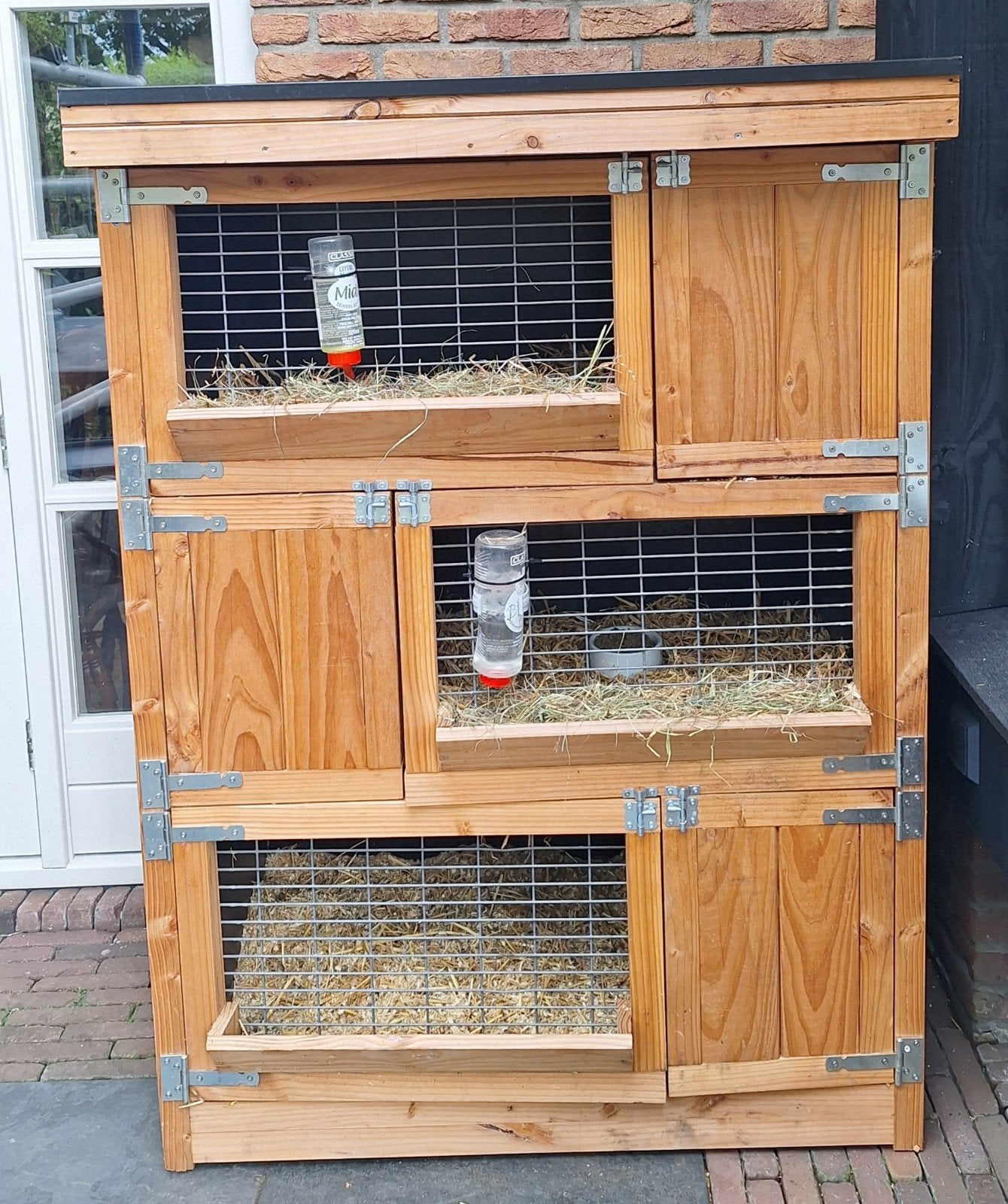 Konijnenhok met konijnen, Dieren en Toebehoren, Knaagdieren en Konijnen | Hokken en Kooien, Konijn, Ophalen of Verzenden, Zo goed als nieuw