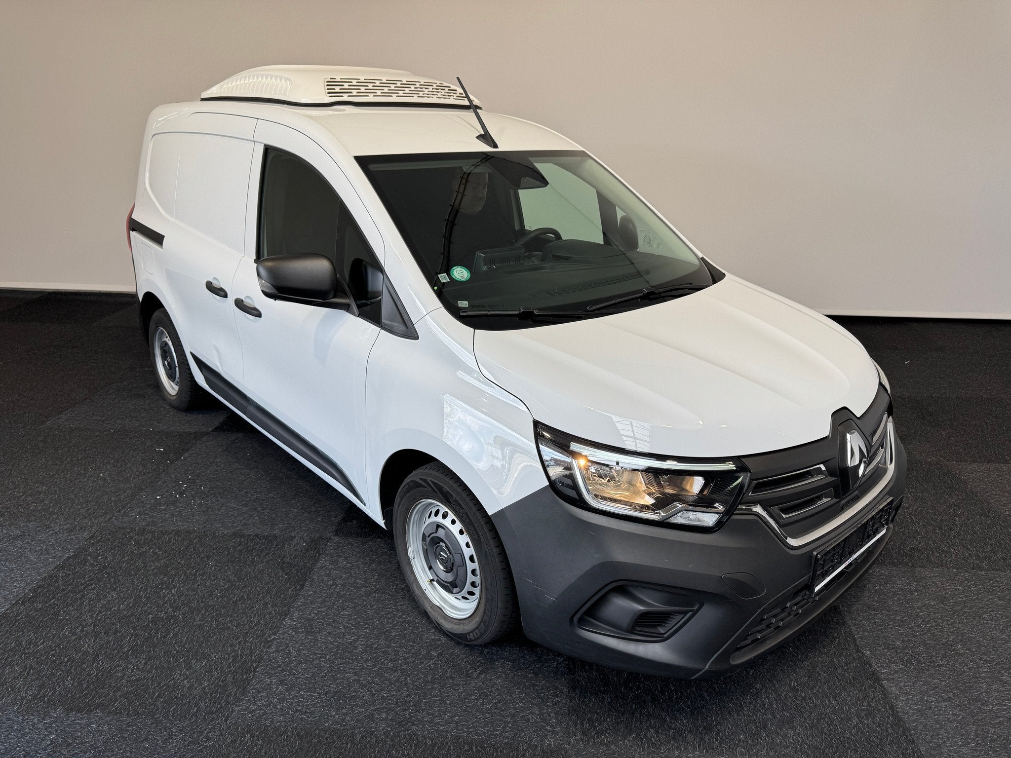 Renault Kangoo E-Tech 120 pk 44KWH Geisoleerde thermo king k, Auto's, Automaat, Gebruikt, Renault, Origineel Nederlands