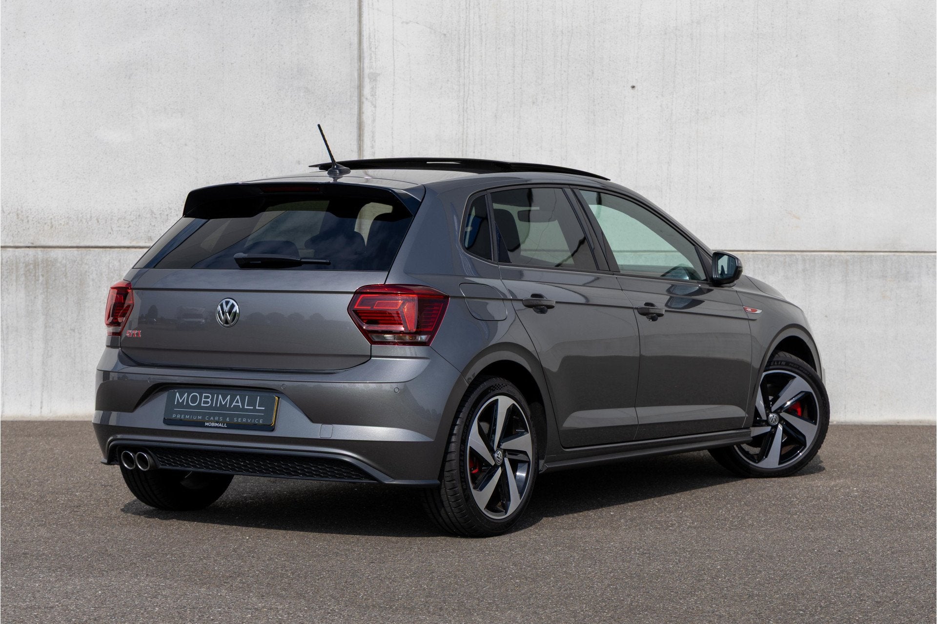 Volkswagen Polo 2.0 TSI GTI (bj 2018, automaat), Stof, Gebruikt, 4 cilinders, 1984 cc
