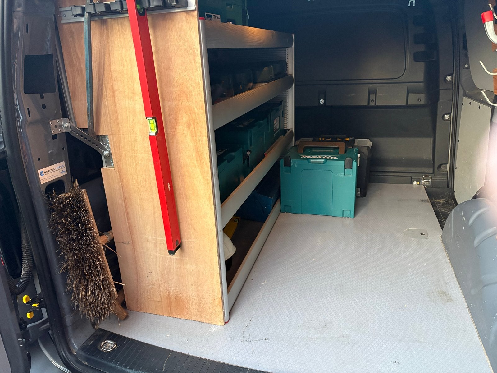Inrichting voor Caddy - Bedrijfswageninrichting, Ophalen of Verzenden, Gebruikt, Volkswagen