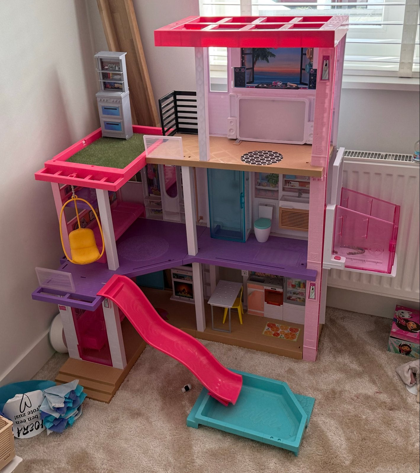 Barbie Droomhuis (1,14 m) met zwembad en lift, Ophalen, Gebruikt, Poppenhuis