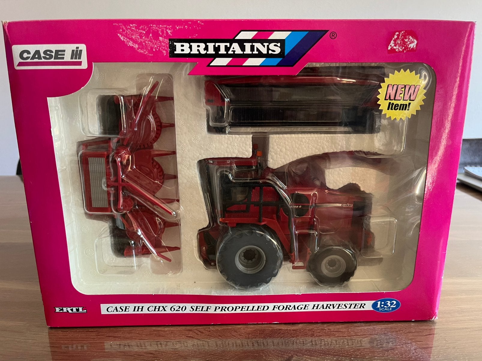 Case International CHX 620 hakselaar Britains 40811, Ophalen of Verzenden, Nieuw, Tractor of Landbouw, Britains