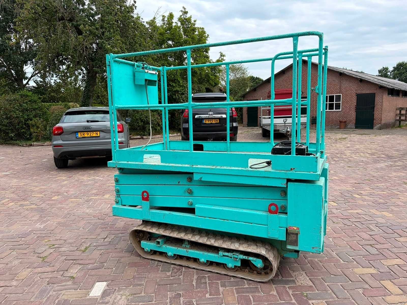 Tadano TD14 Rups Hoogwerker, Zakelijke goederen