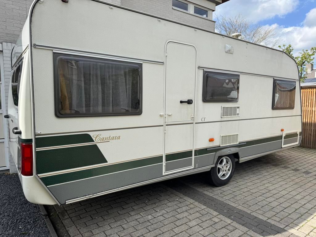 Chateau Cantara 520 UE CT luxe uitvoering, bouwjaar 2000, Caravans en Kamperen, Caravans, Chateau, Rondzit, Omvormbare zithoek