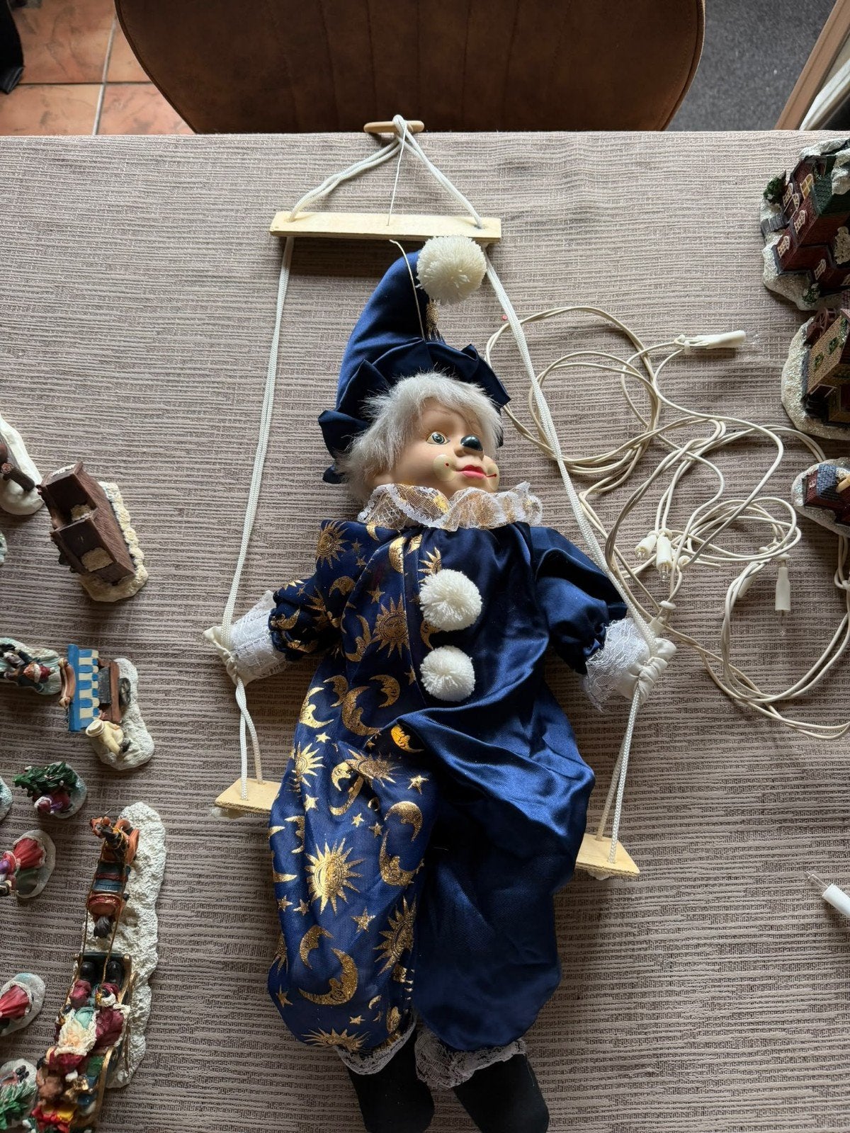 Vintage Clown Pop op Schommel - Decoratieve Blikvanger, Ophalen, Gebruikt, Pop