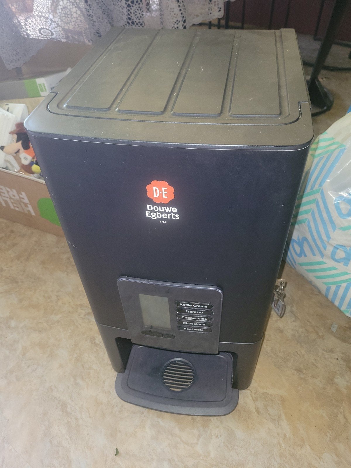 Koffieautomaat DE, 10 kopjes of meer, Ophalen, Koffiemachine