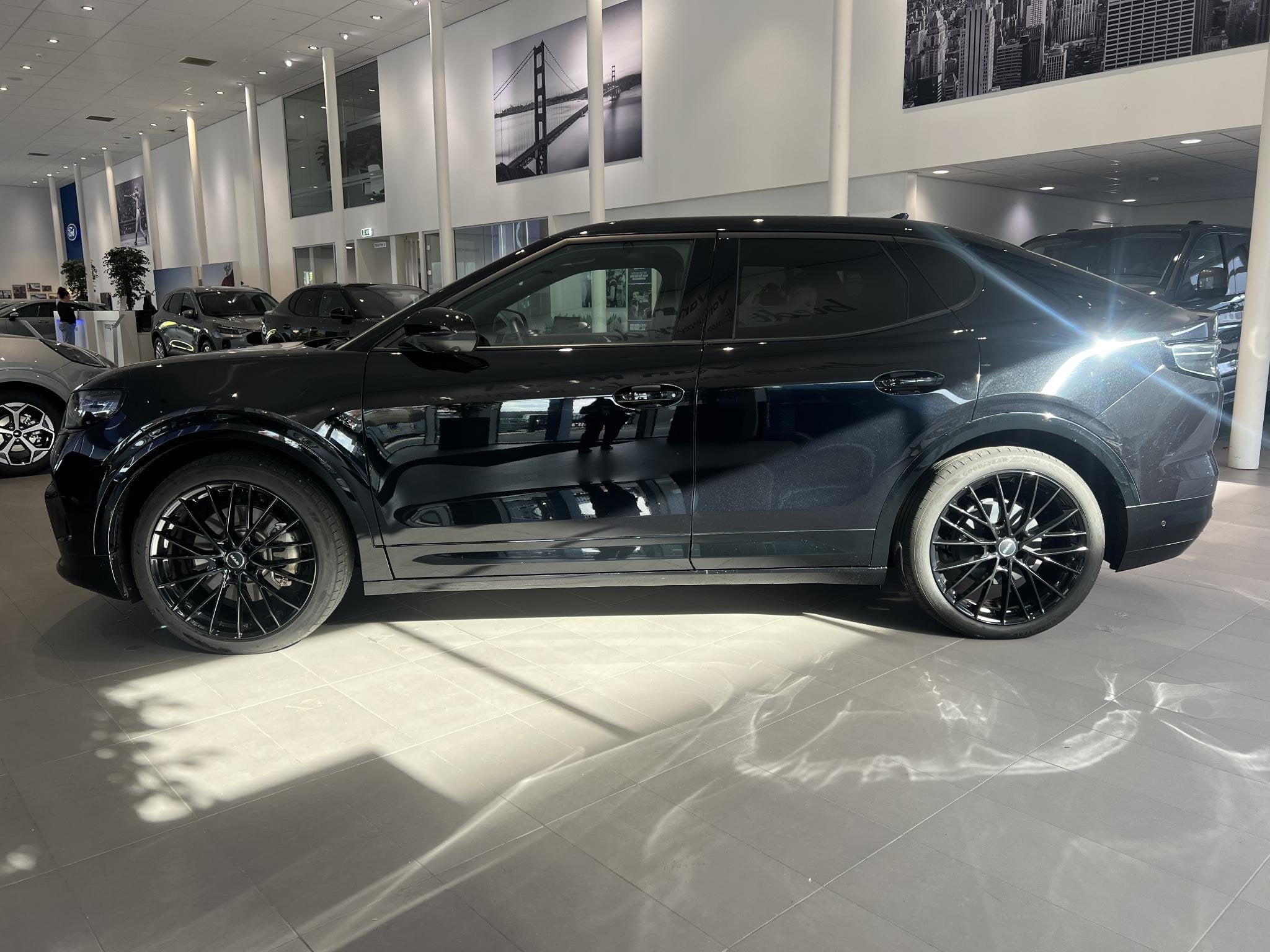 Ford Capri Premium Extended Range AWD 79 kWh, Auto's, Automaat, 12 maanden, Gebruikt, Overige modellen