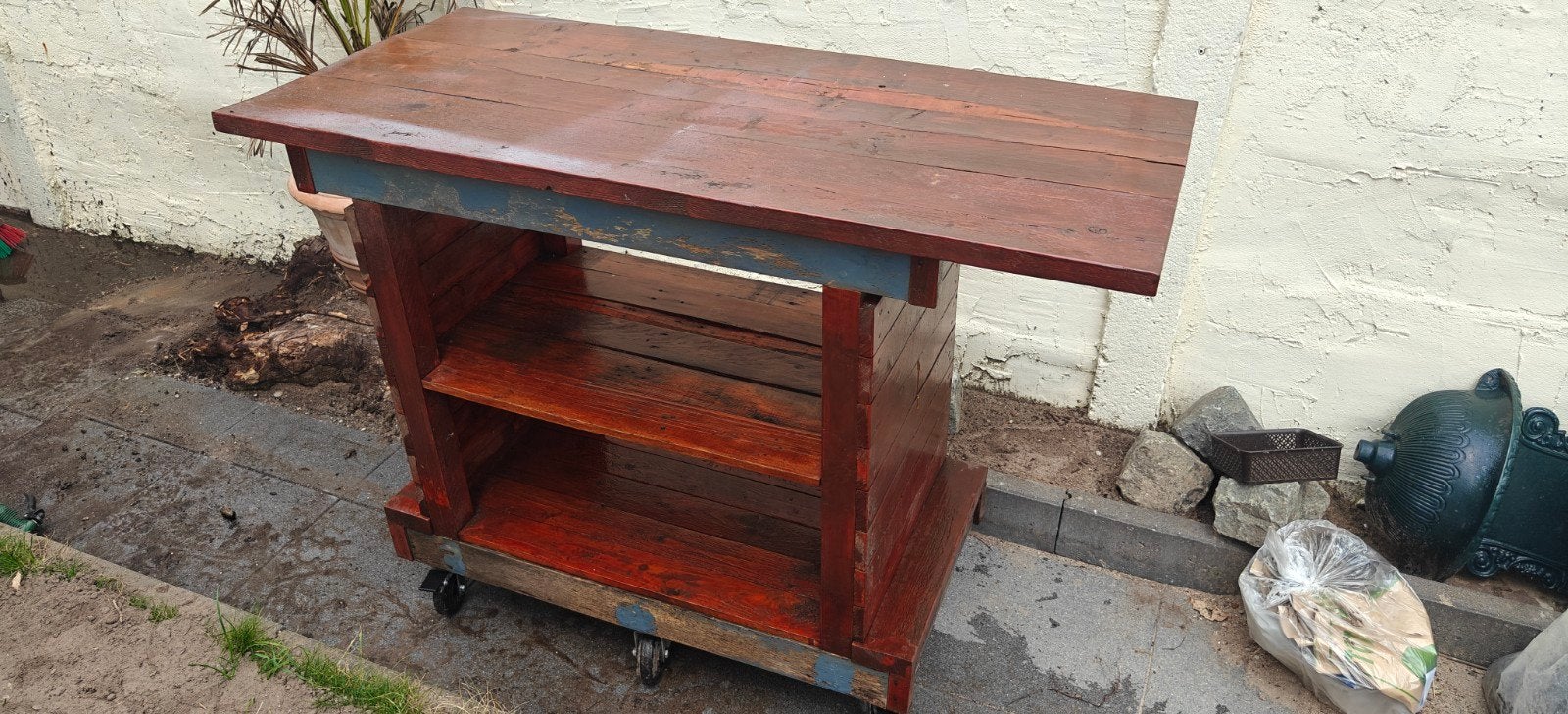 Massief houten mobiele werkbank / oppottafel met wielen, Ophalen, Gebruikt, Minder dan 70 cm