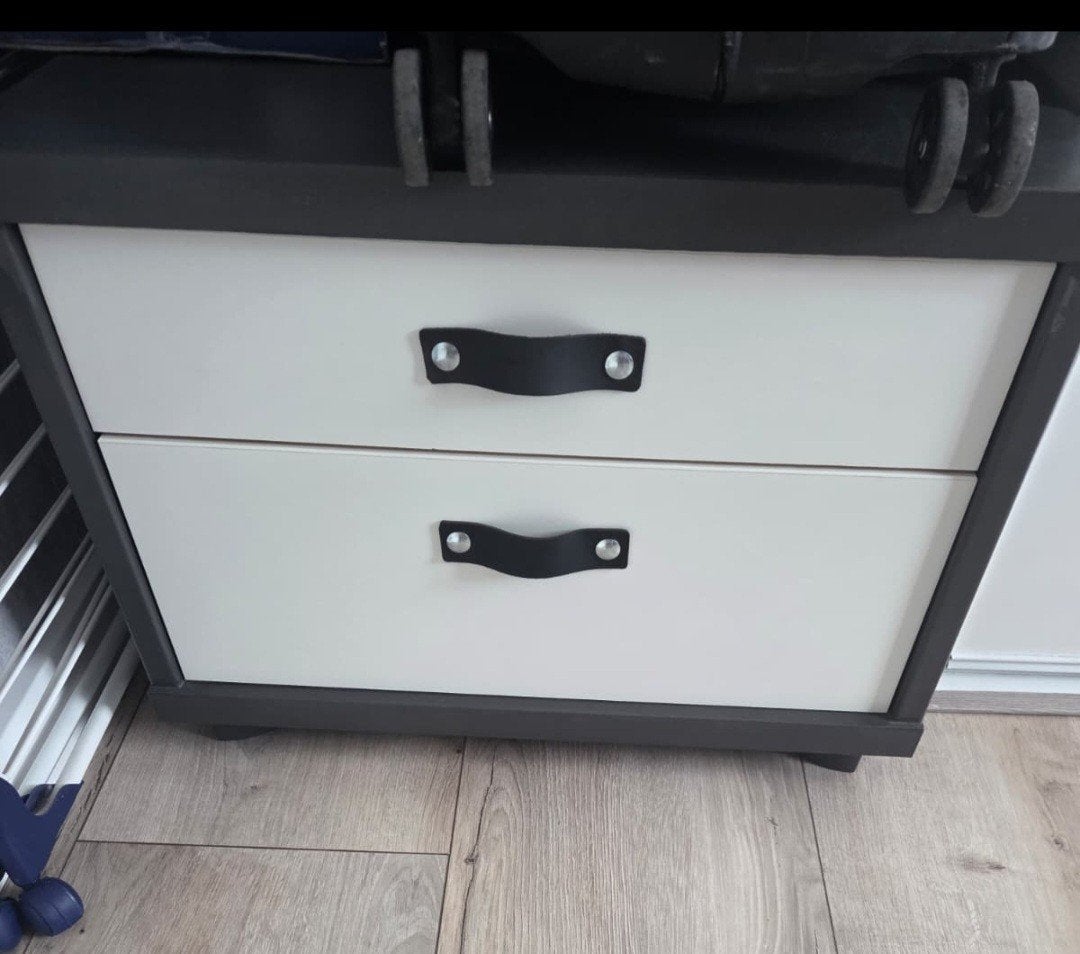 Nachtkastjes 2 stuks, Huis en Inrichting, Ophalen, 50 tot 100 cm, Zo goed als nieuw, Minder dan 100 cm