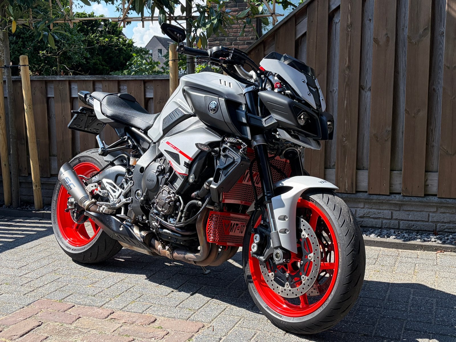 Yamaha MT-10 2021 NL Motor 180pk Sc Project Quicksift Cruise, Motoren, Traction Control, MT-10, Motorrijbewijs A, Meer dan 35 kW