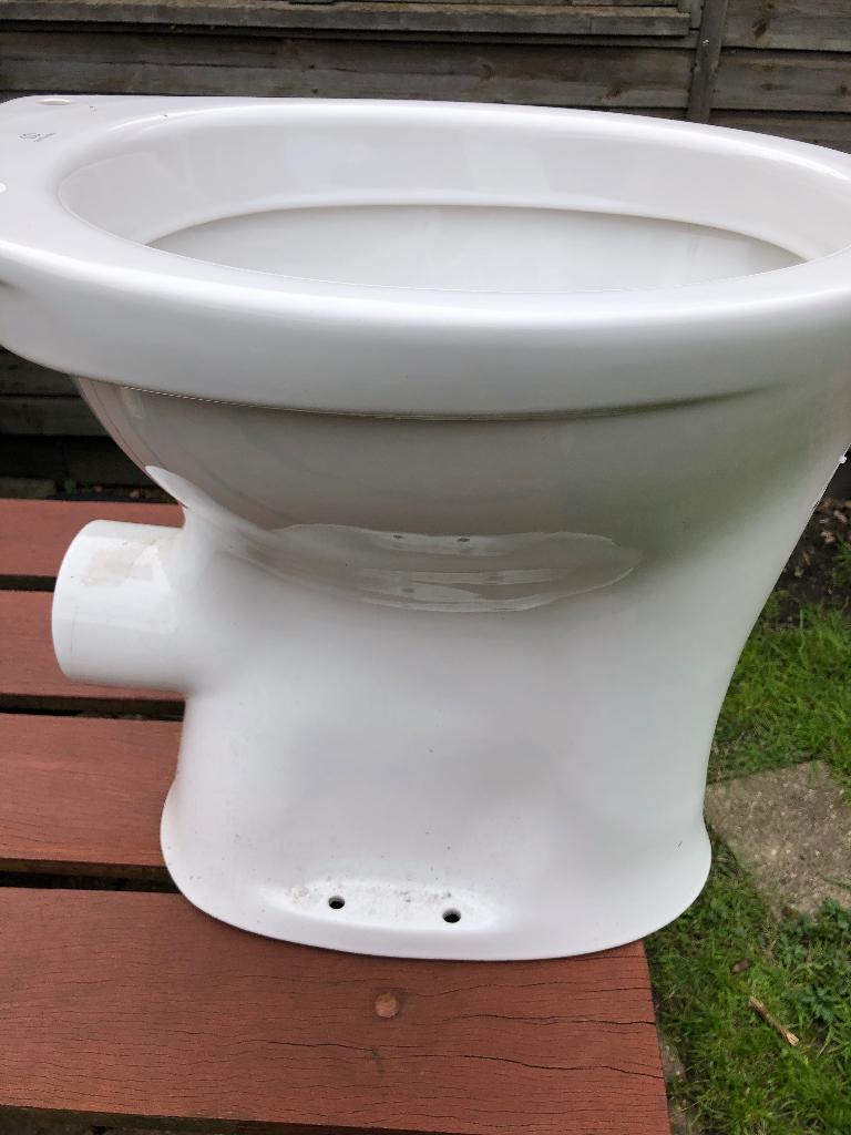Closetpot verhoogd, Ophalen of Verzenden, Nieuw, Steen, Toilet