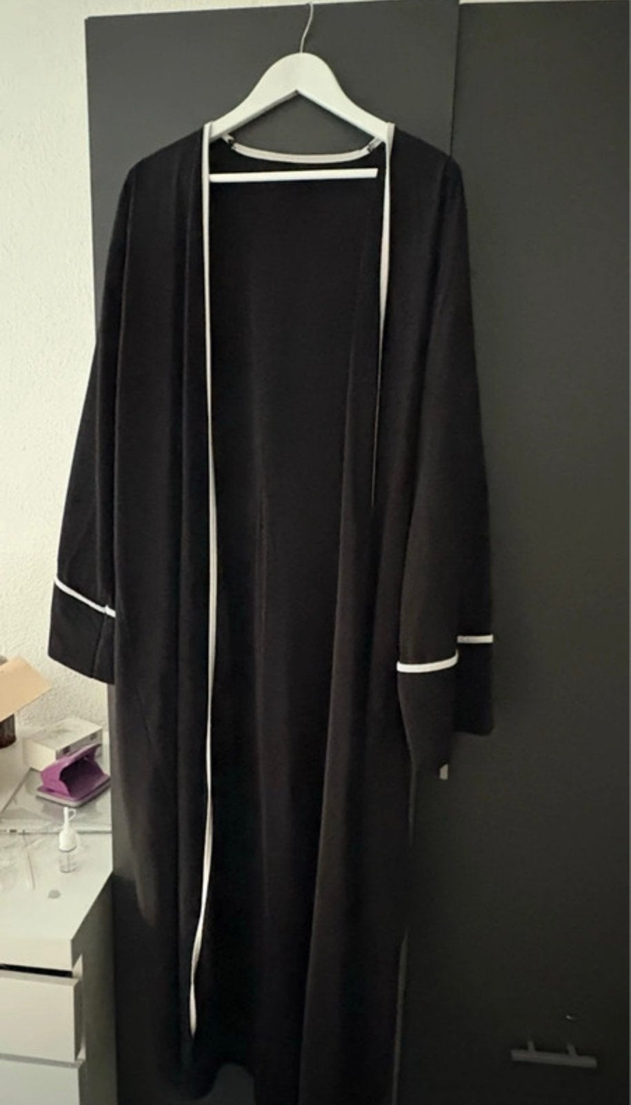 Zwart kimono vest met witte bies, Kleding | Dames, Overige Dameskleding, Verzenden, Zo goed als nieuw