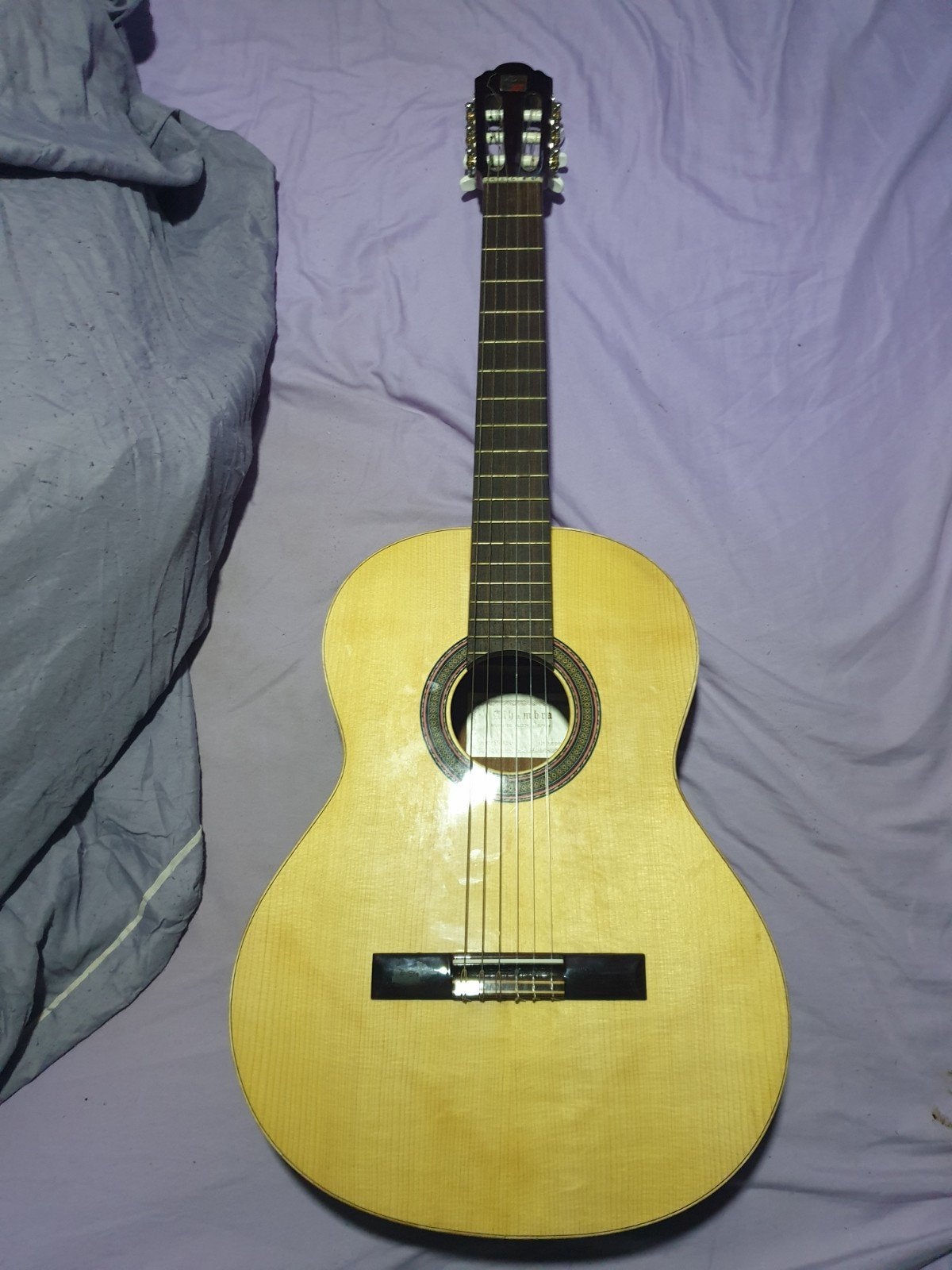 Alhambra gitaar, Muziek en Instrumenten, Ophalen of Verzenden, Gebruikt, Klassieke of Spaanse gitaar, Met koffer