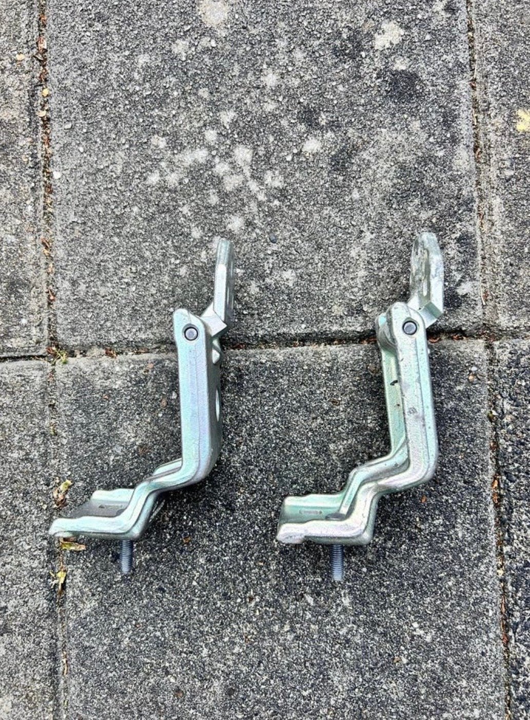 Set van 2 achterdeur scharnieren, Auto-onderdelen, Ophalen of Verzenden, Gebruikt, Voor, Motorkap
