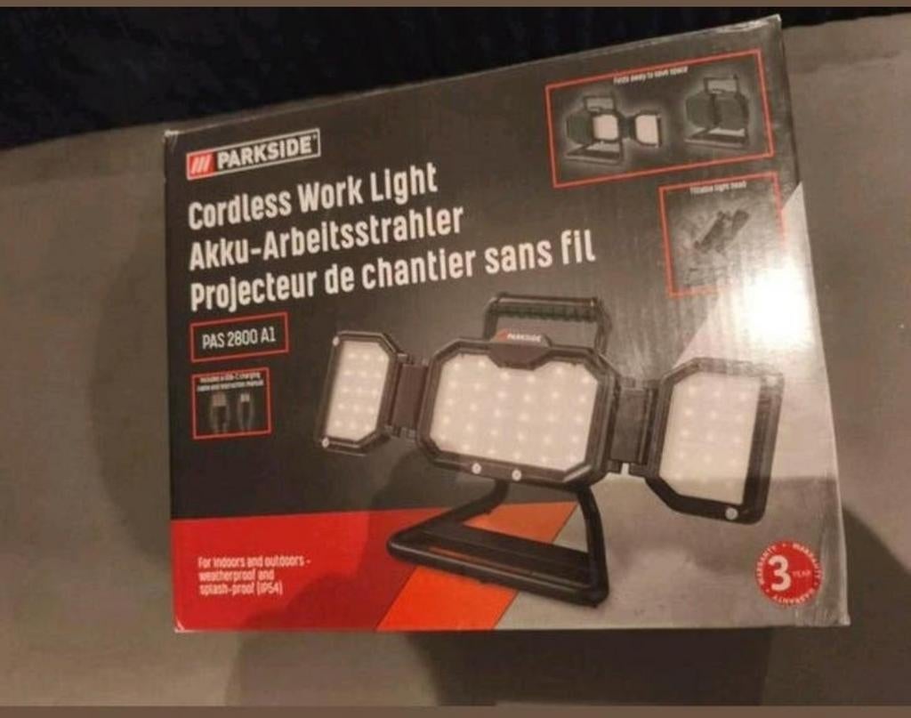 Parkside Accu-Arbeidsstrahler PAS 2800 A1 - Nieuw, Doe-het-zelf en Verbouw, Bouwverlichting, Nieuw, Lamp met armatuur, Minder dan 50 watt