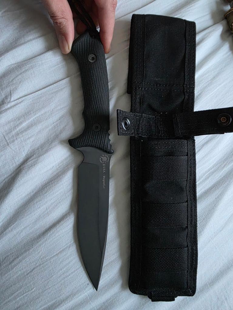 Spartan harsey difensa mes in magnacut, Verzamelen, Verzenden, Landmacht, Mes of Dolk