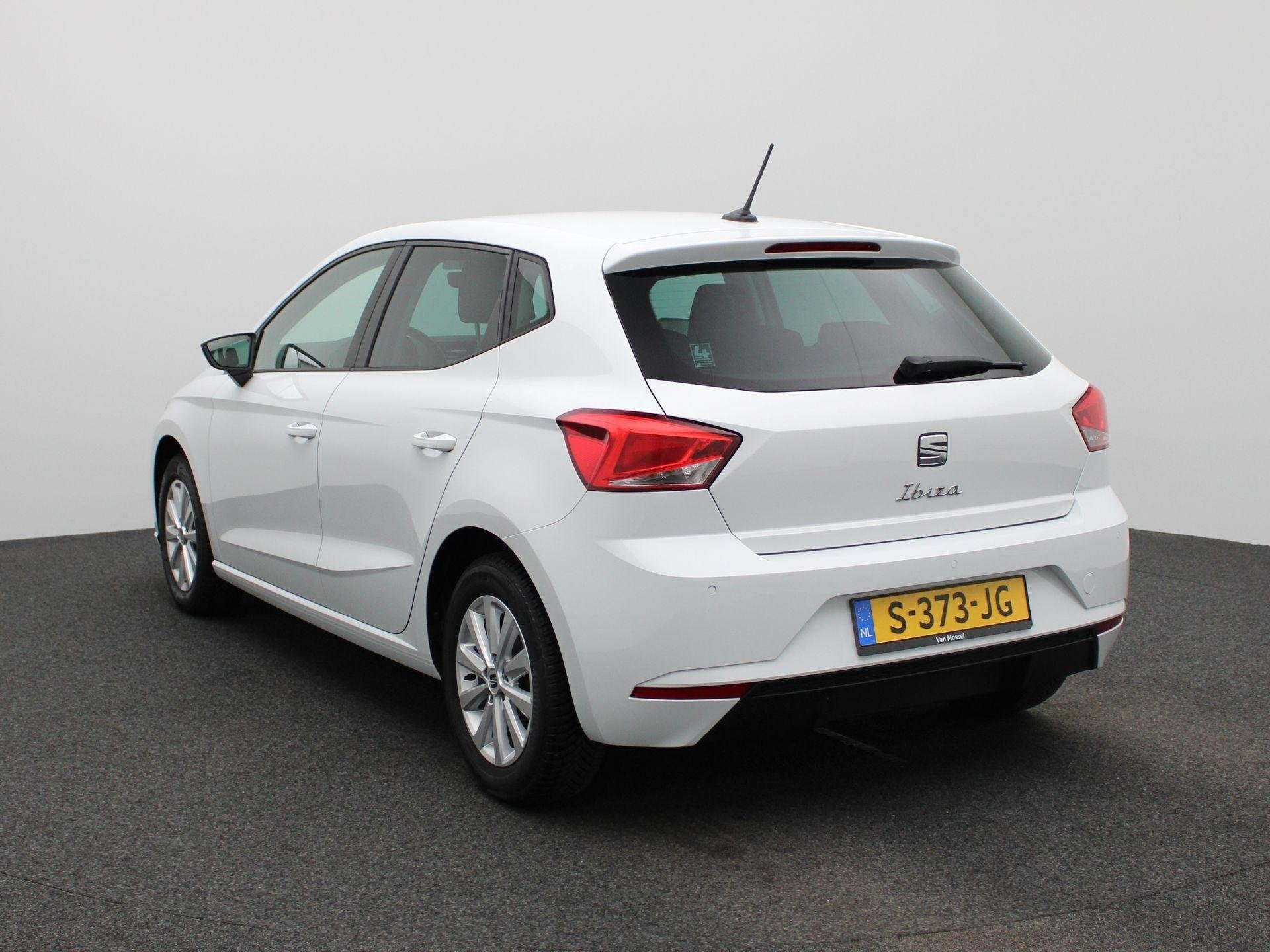 SEAT Ibiza 1.0 EcoTSI Style Business Intense | DIGITAAL DASH, 12 maanden, Stof, 95 pk, 1054 kg