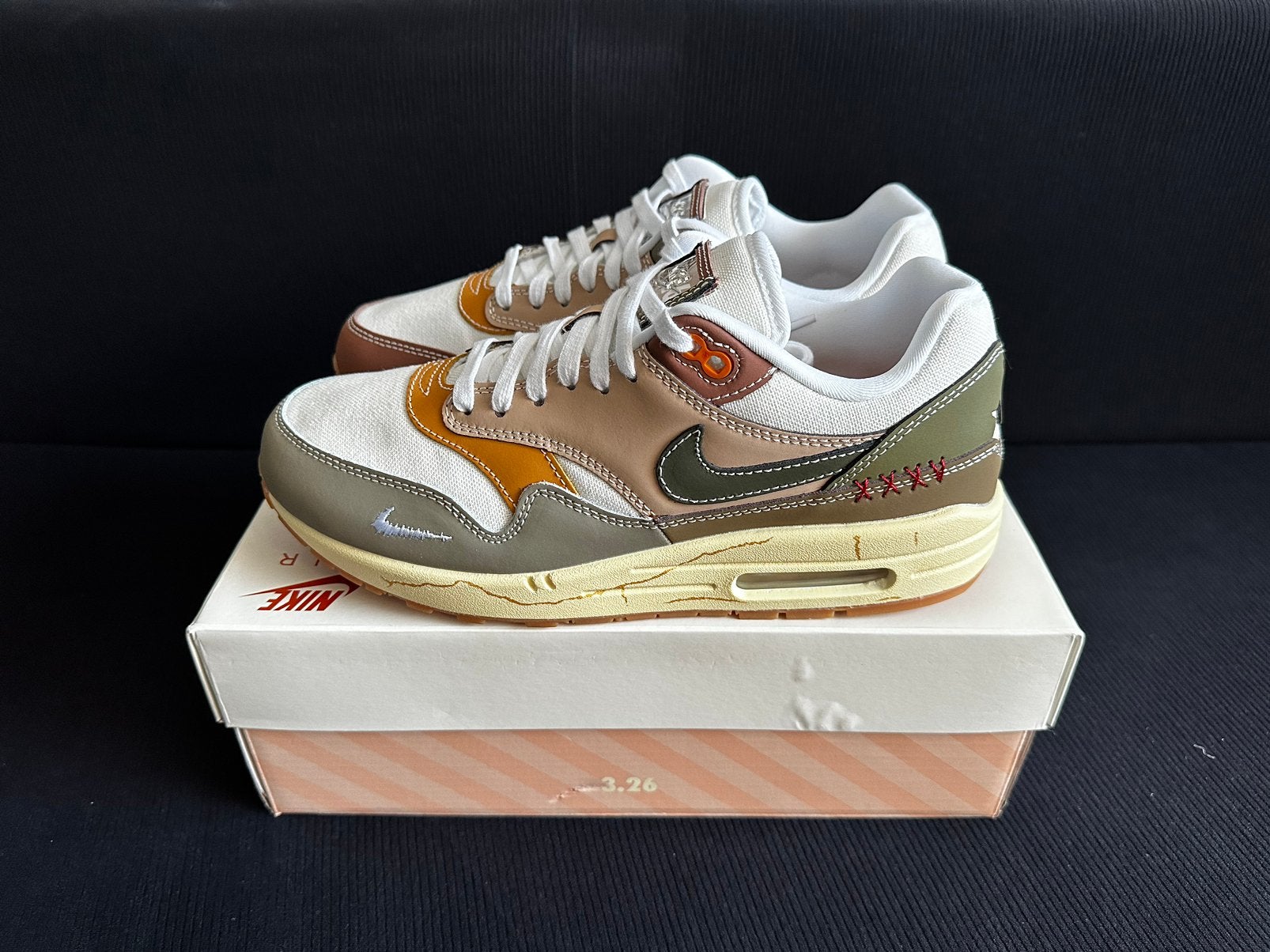 Nike Air Max 1 AMD / “Wabi Sabi” / Maat 44, Kleding | Heren, Schoenen, Overige kleuren, Nieuw, Ophalen of Verzenden, Sneakers of Gympen