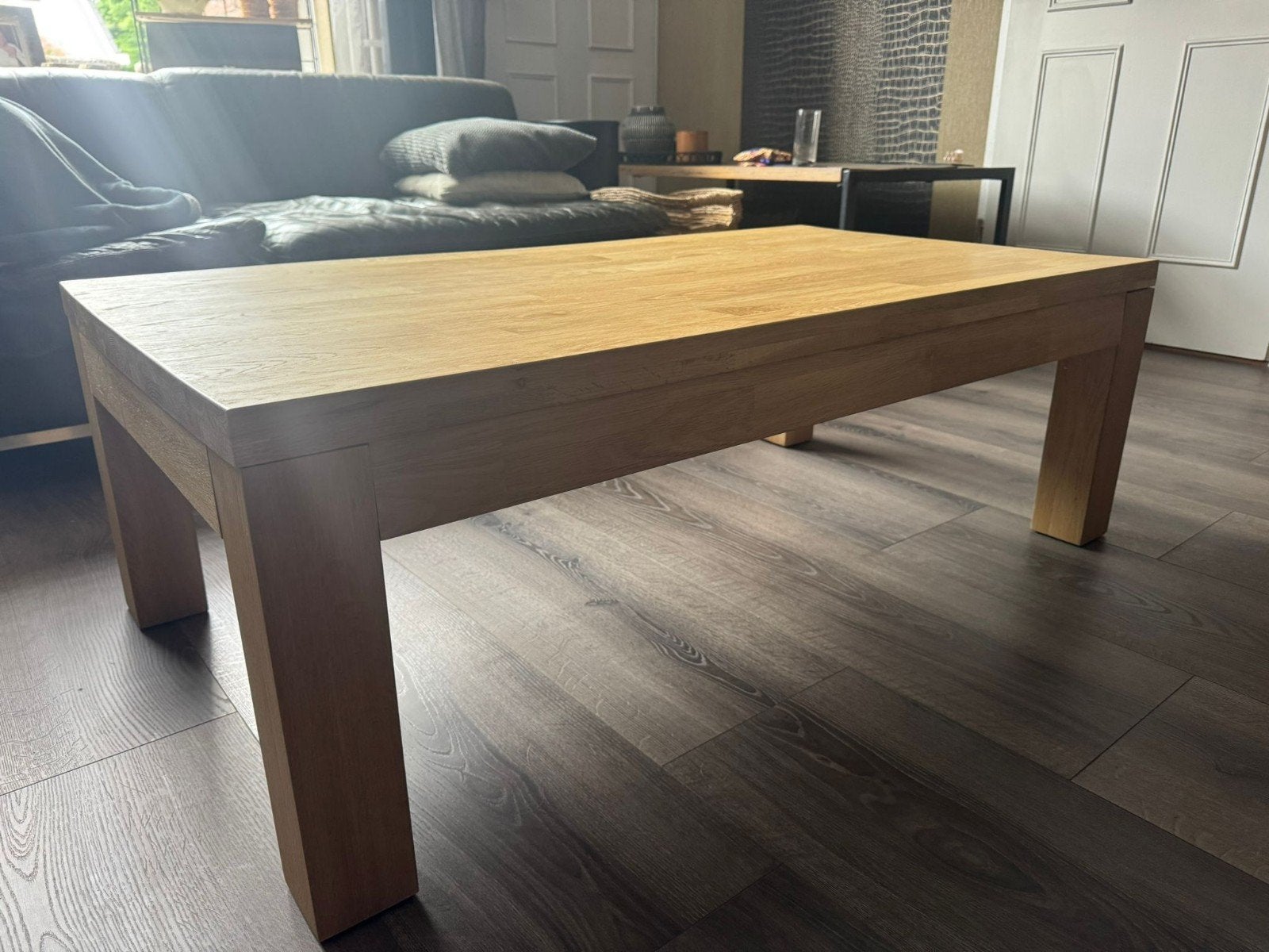 Robuuste eikenhouten salontafel - Zo goed als nieuw, Modern, Landelijk, Robuust, 100 tot 150 cm, Eikenhout, Zo goed als nieuw