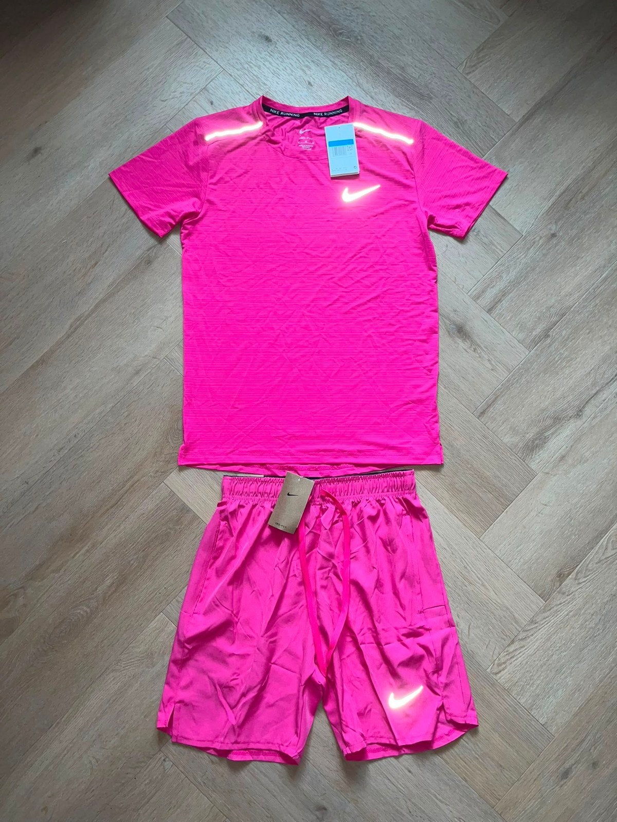 Roze Nike Running Setjes NIEUW Maat M/L, Overige kleuren, Verzenden, Nike, Nieuw