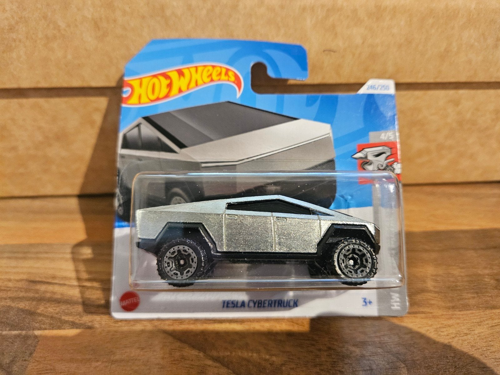 Hotwheels Hot Wheels Tesla Cybertruck in OVP, Hobby en Vrije tijd, Modelauto's | Overige schalen, Ophalen of Verzenden, Zo goed als nieuw